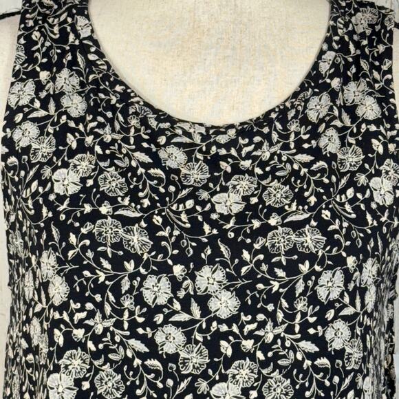 Old Navy Luxe Large Tank Top Floral Sleeveless Stretch Lightweight Round Neck - Picture 2 of 7